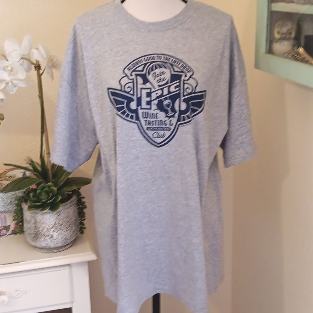 NEW. Epic Wear Gray and Blue Graphic Short Sleeve T-Shirt